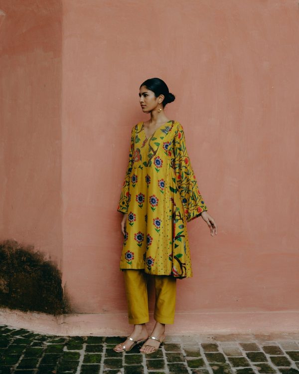 Sunflower yellow kalidar kurta Discount